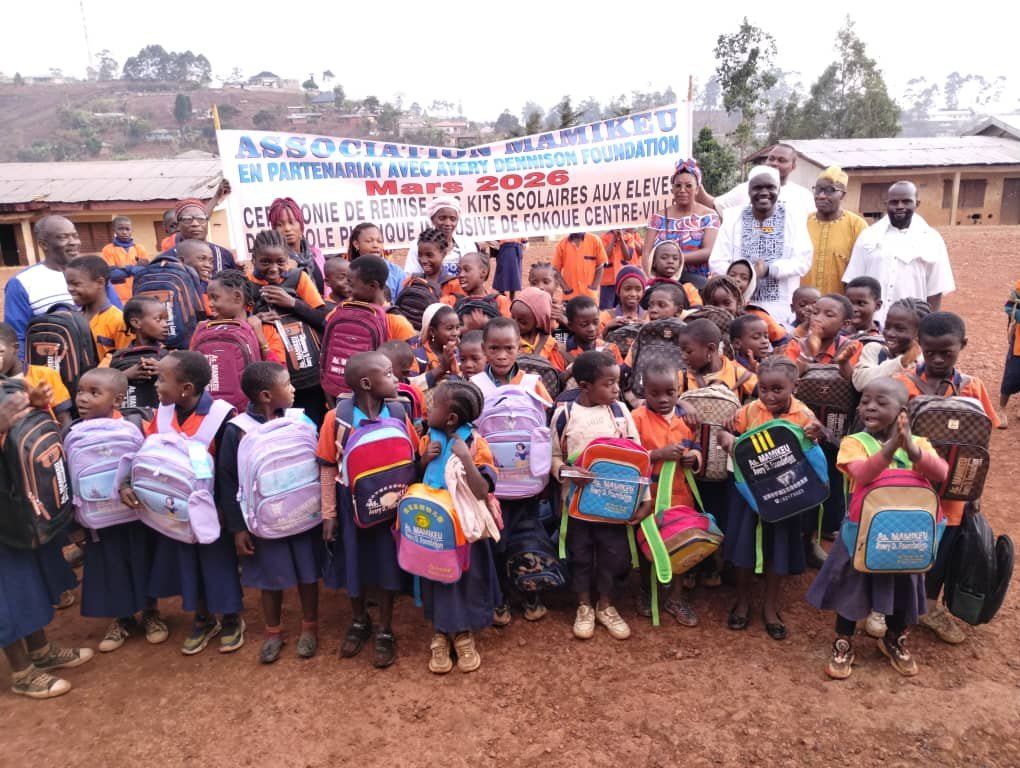 School kit handover ceremony at the Fokoué Centre-Ville Inclusive Public School